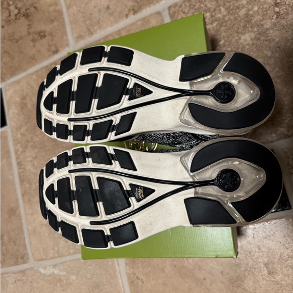 Tory Burch Good Luck Trainer - Picture 8 of 11